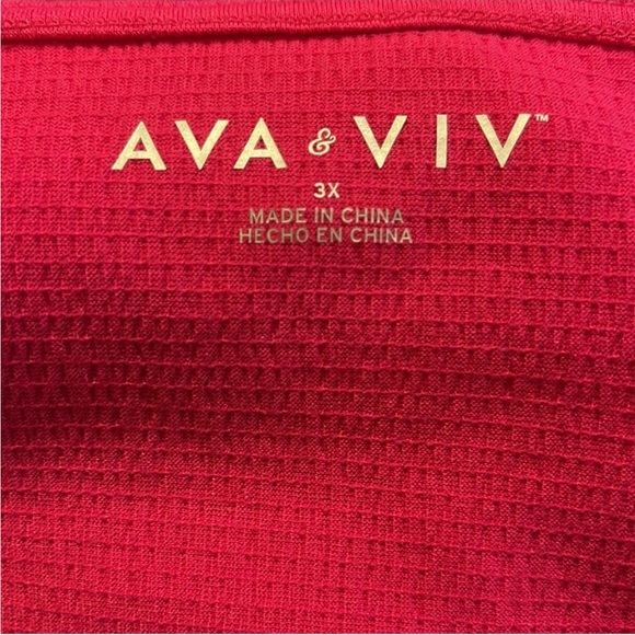 BUNDLE: Ava & Viv Pink, White, and Blue Blouses - Picture 7 of 8